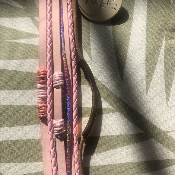 Pretty in Pink - Picture 2 of 4